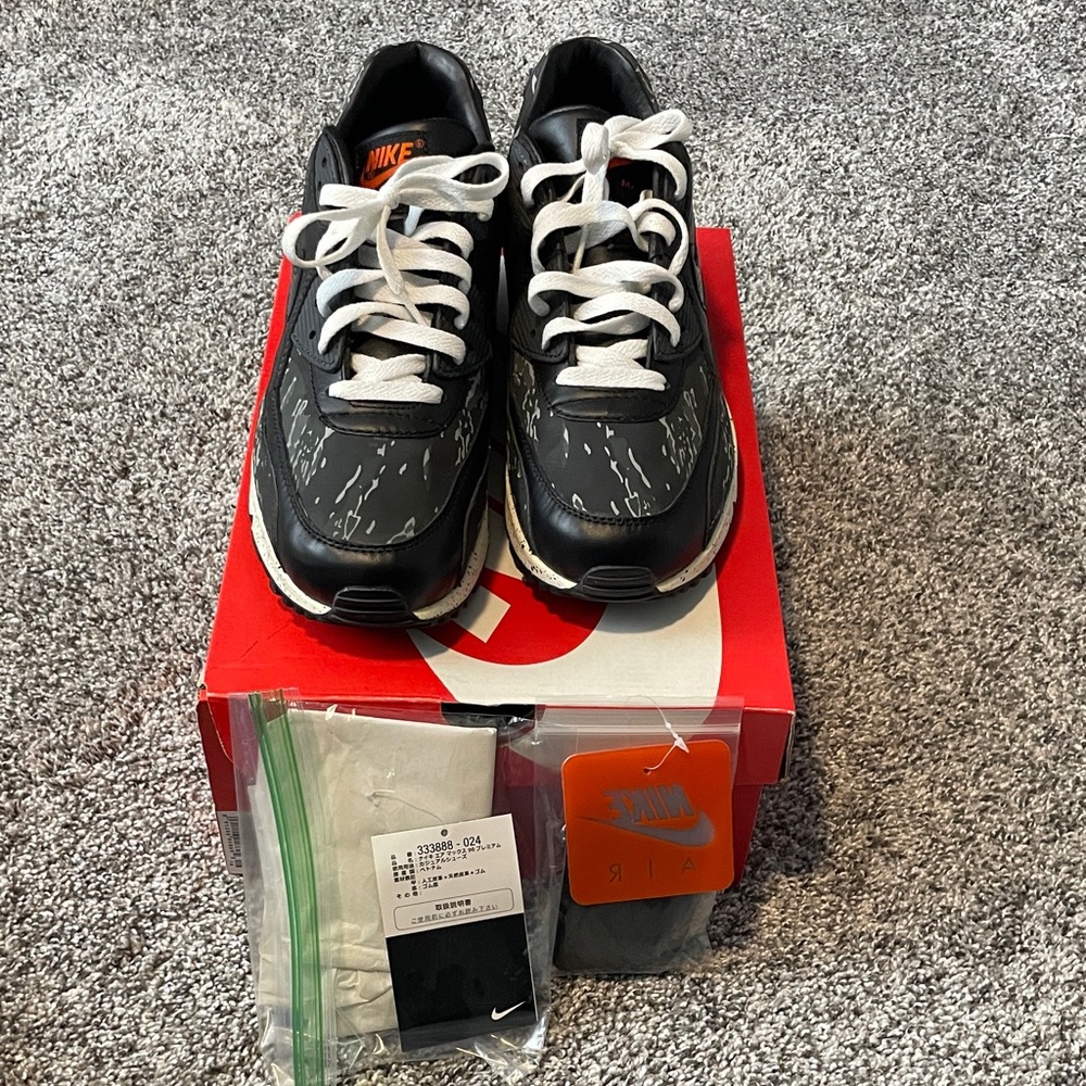 Nike Air Max 90 Premium Men's Black and White Sneakers Men's 9.5